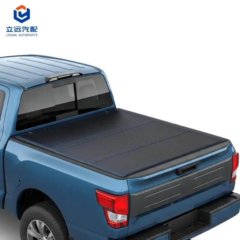 Couvre-tonneau rigide à trois volets à profil bas pour Nissan